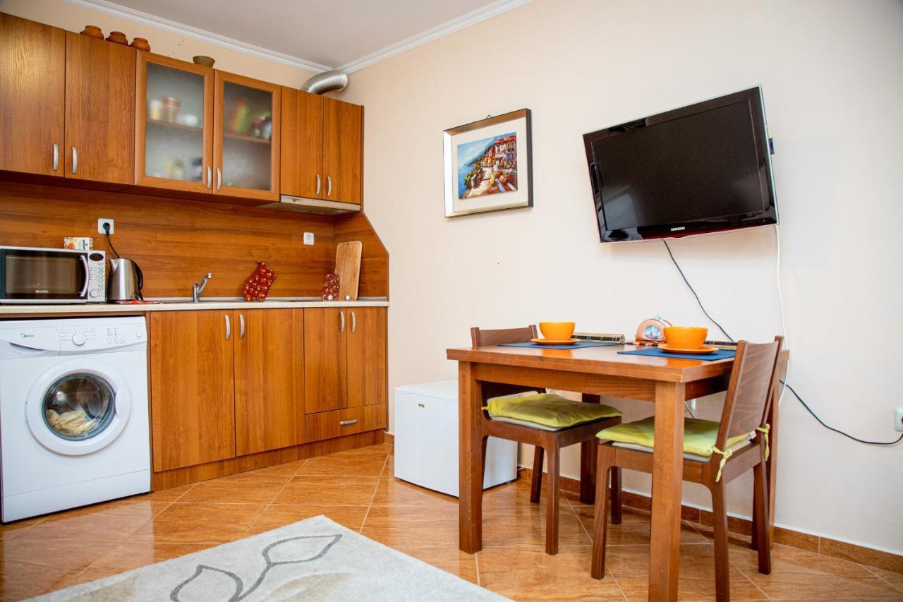 Helios Studio In A Complex In St Vlas By Flat Mаnаger Sveti Vlas Dış mekan fotoğraf